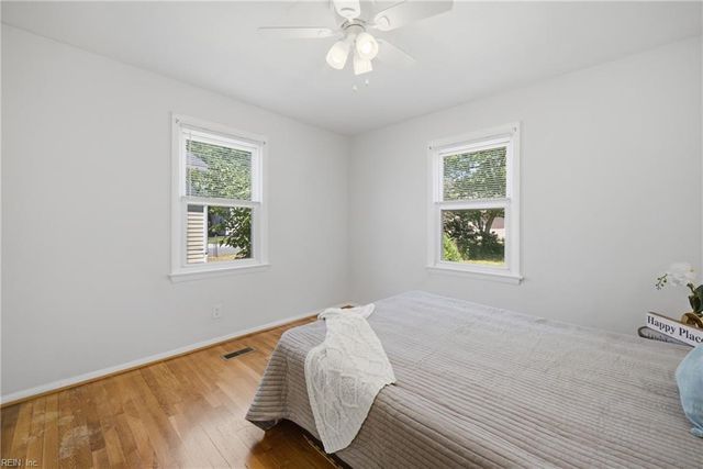 804 Roseclair St, Norfolk, VA 23523