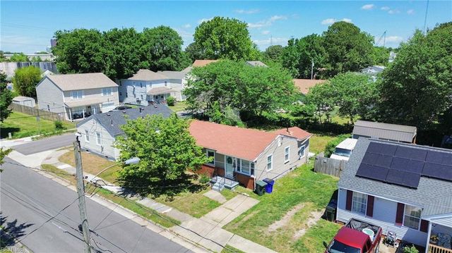 804 Roseclair St, Norfolk, VA 23523