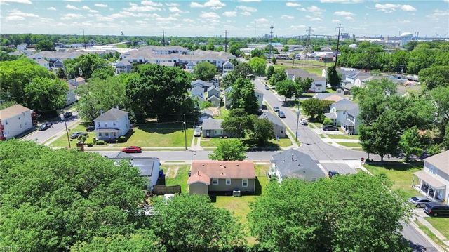 804 Roseclair St, Norfolk, VA 23523