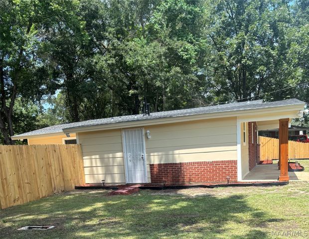 3908 Princeton Road, Montgomery, AL 36111