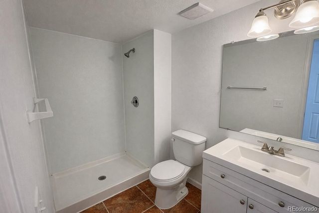 14794 E 2nd Avenue 111F, Aurora, CO 80011