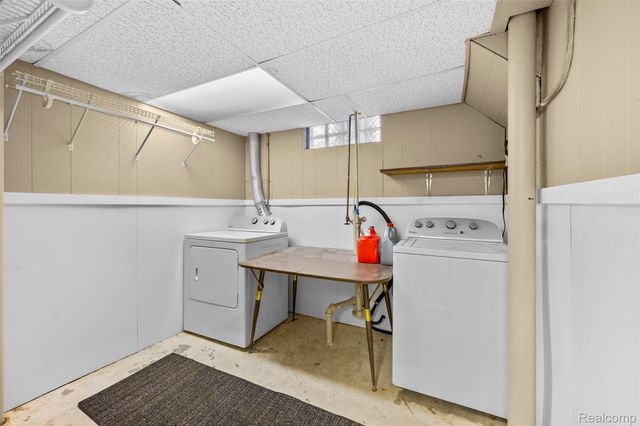 13750 Kingston Street, Oak Park, MI 48237