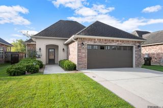 16479 Walk Around Ave, Prairieville, LA 70769