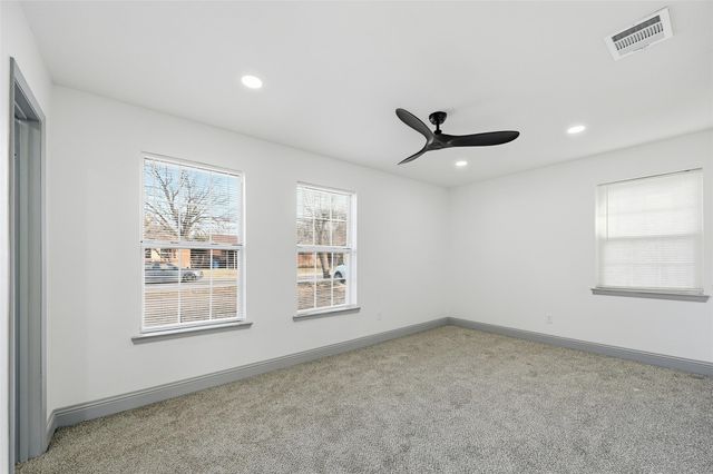 373 S Nachita Drive, Dallas, TX 75217