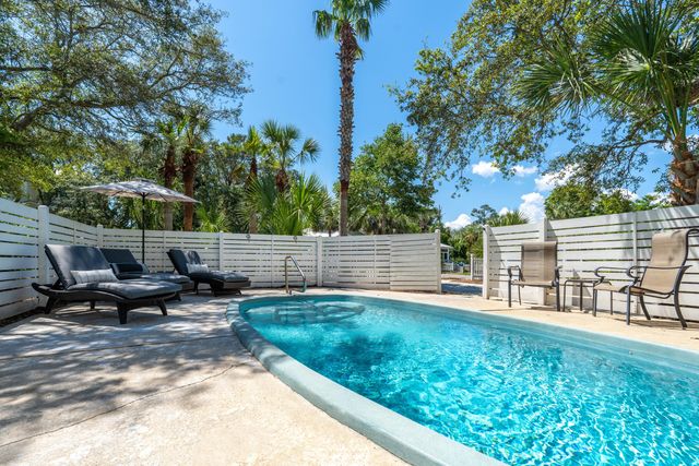85 Sunfish Street, Destin, FL 32541