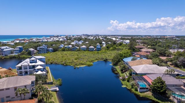 85 Sunfish Street, Destin, FL 32541