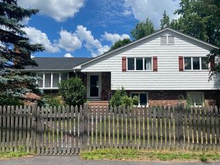 809 Central Ave, Needham, MA 02492