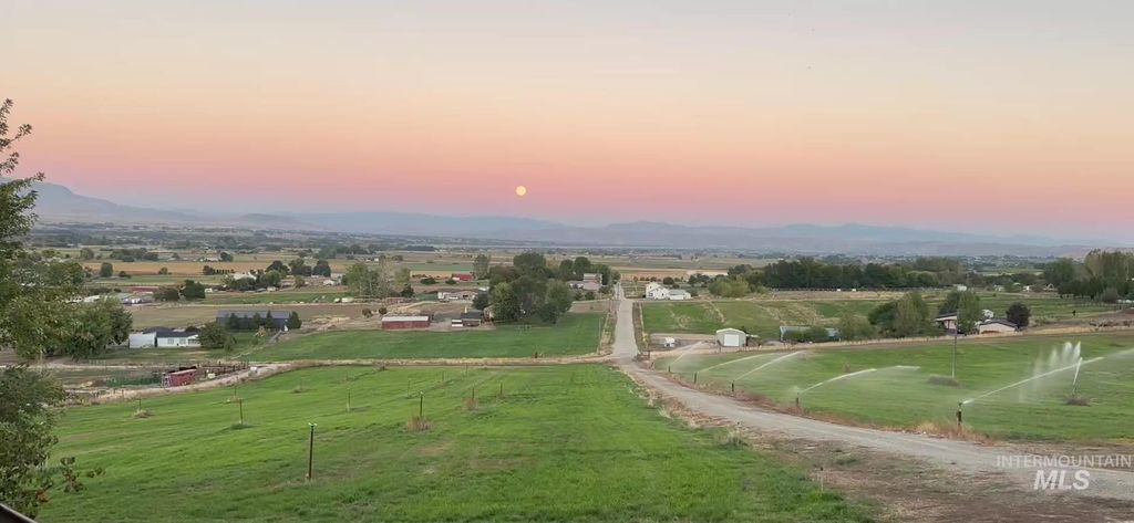 3640 Bishop Road, Emmett, ID 83617 photo 4