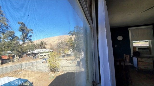 516 South, Lebec, CA 93243