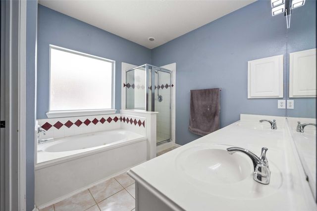 20403 Jasmine Leaf Trail, Humble, TX 77338