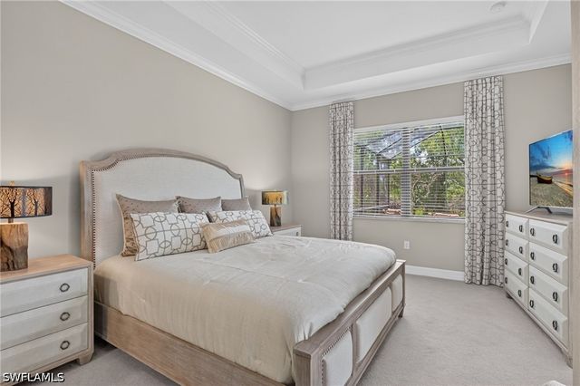 12695 Kinross LN, Naples, FL 34120