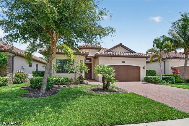 12695 Kinross LN, Naples, FL 34120