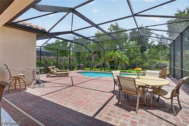 12695 Kinross LN, Naples, FL 34120