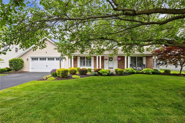 51 Black Spruce Court, Greece, NY 14616