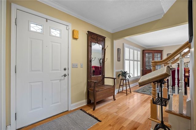 51 Black Spruce Court, Greece, NY 14616