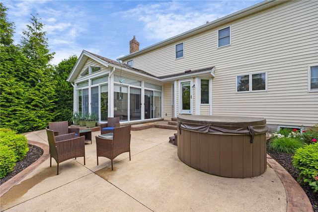 51 Black Spruce Court, Greece, NY 14616