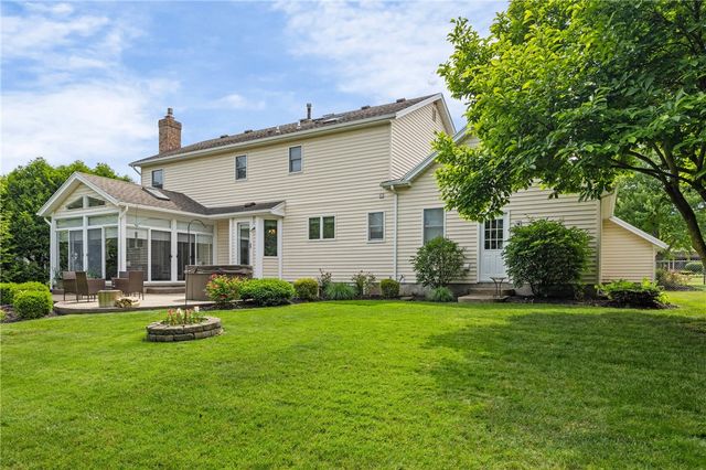 51 Black Spruce Court, Greece, NY 14616