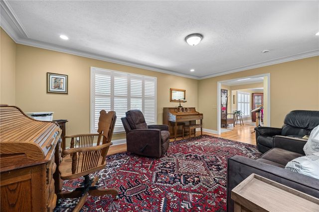 51 Black Spruce Court, Greece, NY 14616