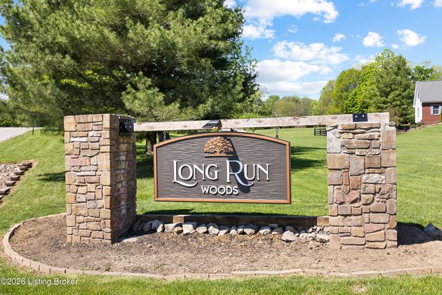 1007 Benton Ridge Dr, Louisville, KY 40245