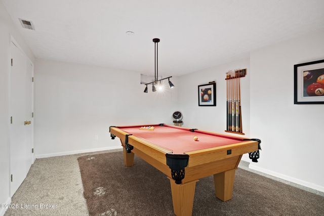 1007 Benton Ridge Dr, Louisville, KY 40245