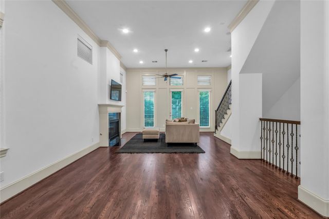 3223 Maxroy Street, Houston, TX 77008