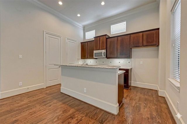 3223 Maxroy Street, Houston, TX 77008