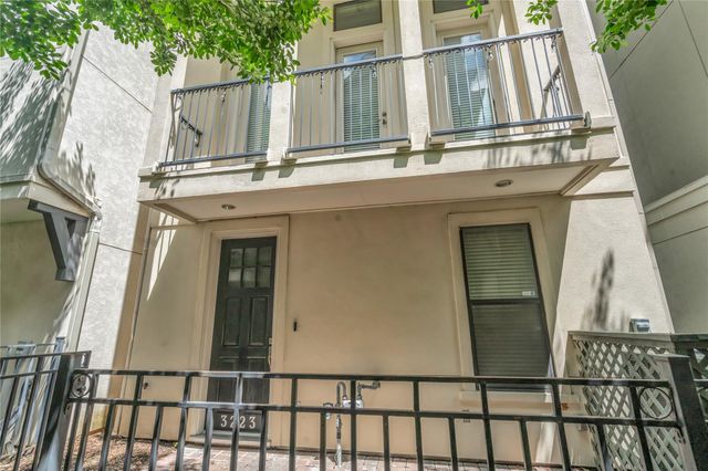 3223 Maxroy Street, Houston, TX 77008