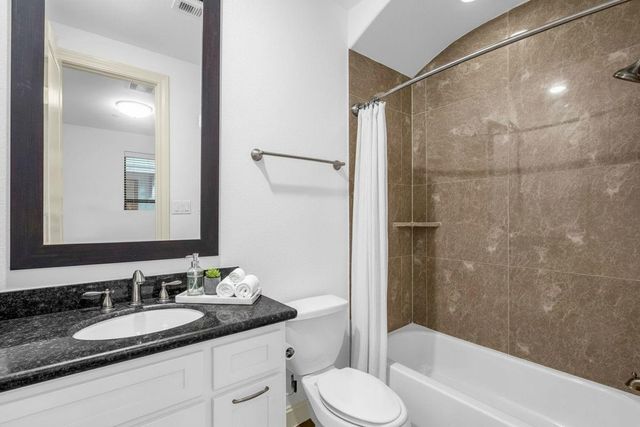 3223 Maxroy Street, Houston, TX 77008