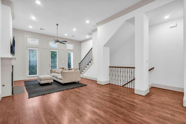 3223 Maxroy Street, Houston, TX 77008