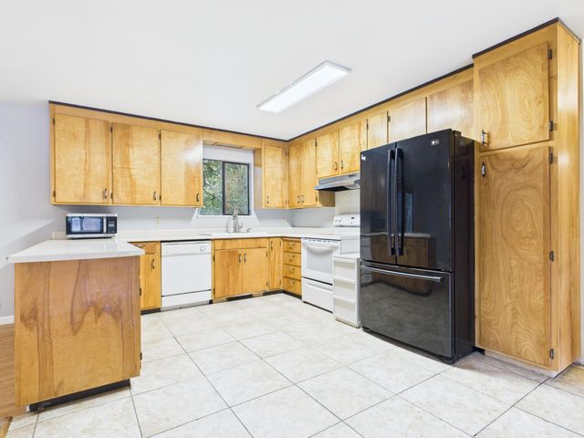 23 Palomino Way, Benbow, CA 95542