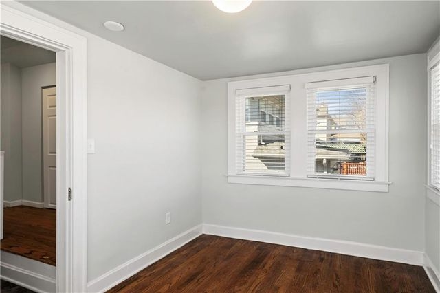 347 Lawn Avenue, Kansas City, MO 64124