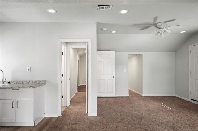 347 Lawn Avenue, Kansas City, MO 64124