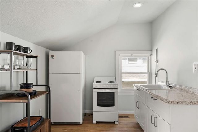 347 Lawn Avenue, Kansas City, MO 64124