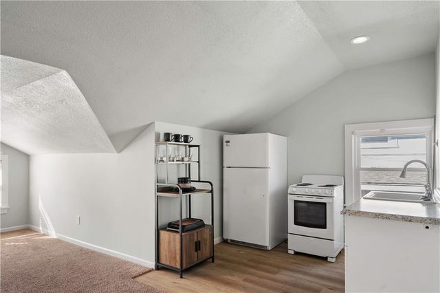 347 Lawn Avenue, Kansas City, MO 64124