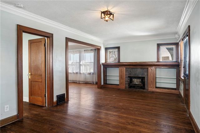 347 Lawn Avenue, Kansas City, MO 64124