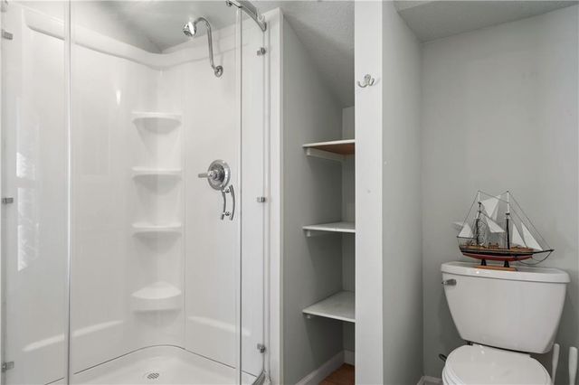 347 Lawn Avenue, Kansas City, MO 64124