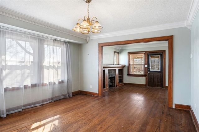 347 Lawn Avenue, Kansas City, MO 64124