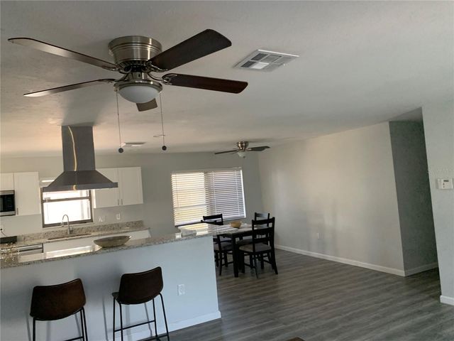 5832 COUNTRYWOOD DRIVE, Sarasota, FL 34232