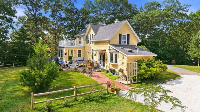 775 Shore Road, Pocasset, MA 02559