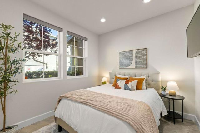 904 Jetty Drive, Richmond, CA 94804