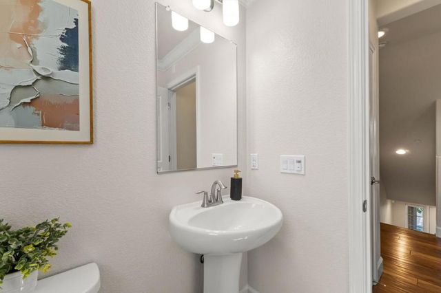 904 Jetty Drive, Richmond, CA 94804