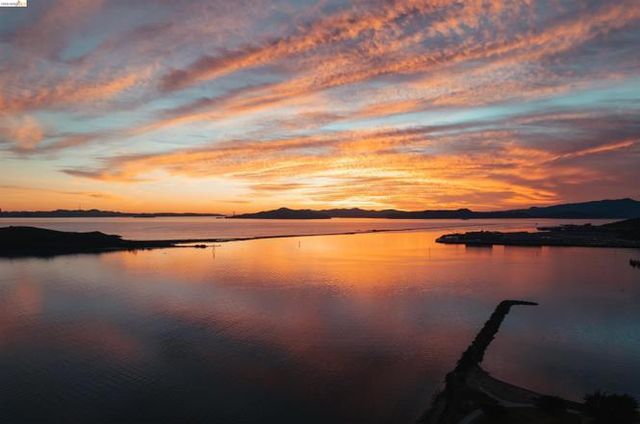 904 Jetty Drive, Richmond, CA 94804