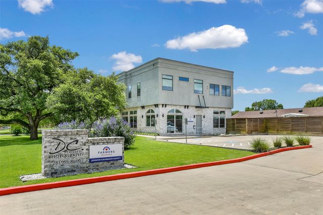 316 Morningside Drive, Friendswood, TX 77546