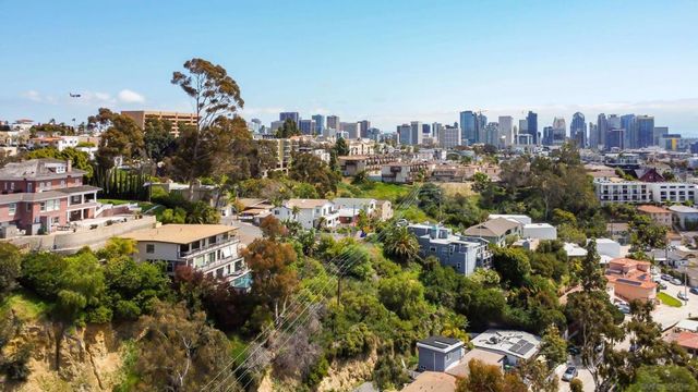 2861 Brant st., San Diego, CA 92103