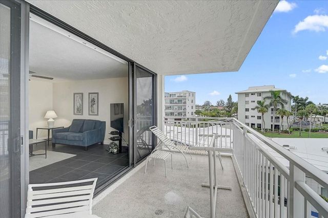 6518 MIDNIGHT PASS ROAD 309, Siesta Key, FL 34242