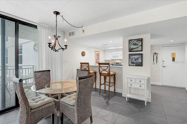 6518 MIDNIGHT PASS ROAD 309, Siesta Key, FL 34242