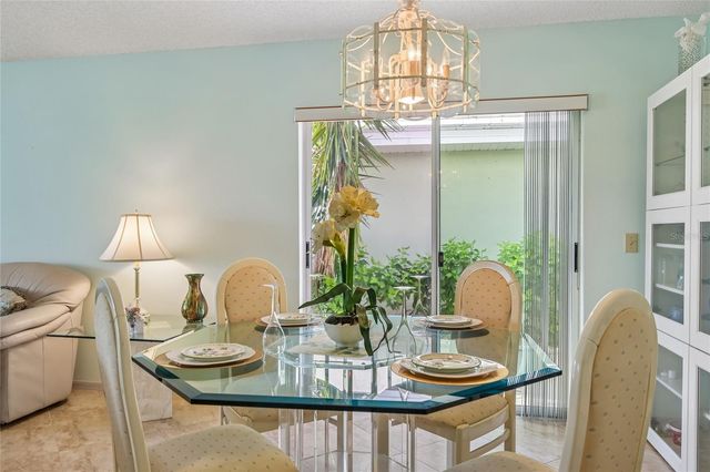 805 HARRINGTON LAKE DRIVE N 76, Venice, FL 34293