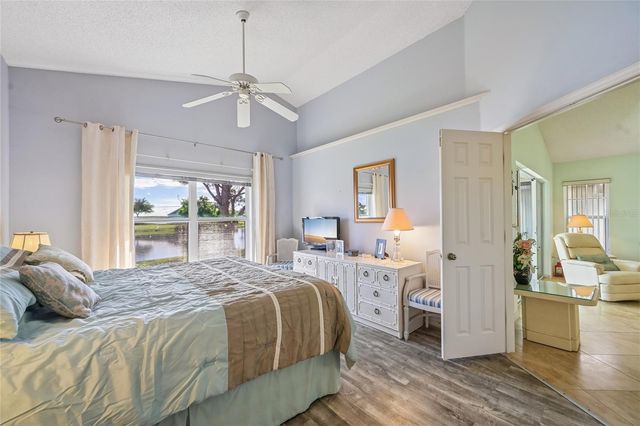 805 HARRINGTON LAKE DRIVE N 76, Venice, FL 34293