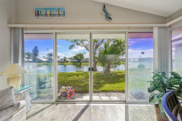 805 HARRINGTON LAKE DRIVE N 76, Venice, FL 34293