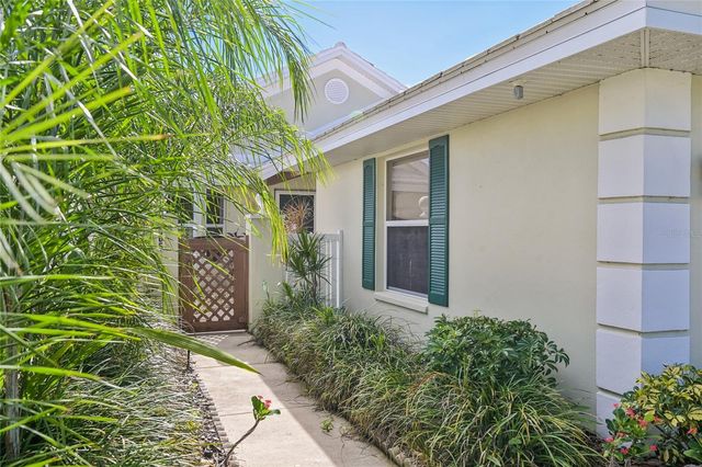 805 HARRINGTON LAKE DRIVE N 76, Venice, FL 34293